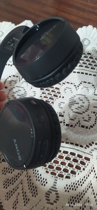 Навушники.  Sony.