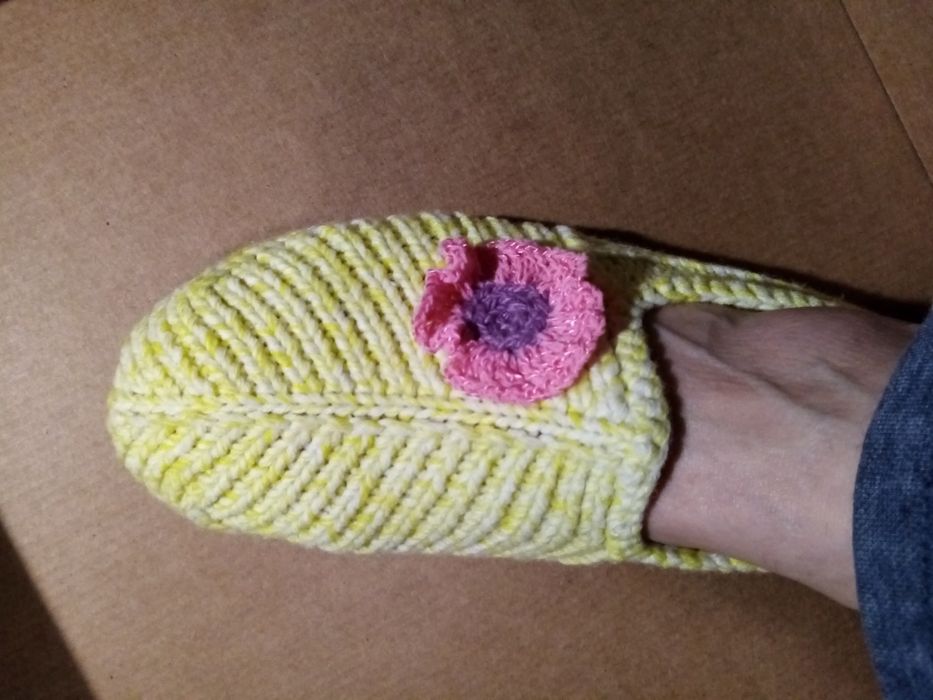 В'язані (носки) шкарпеткі-тапочкі. Ручна робота