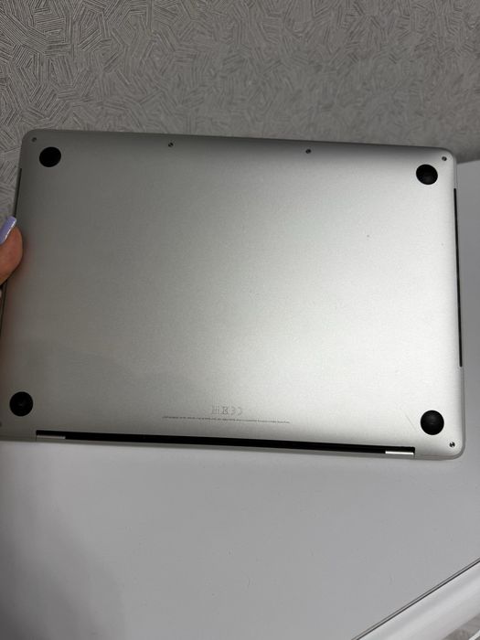 MacBook Pro, 2018 року Мак бук