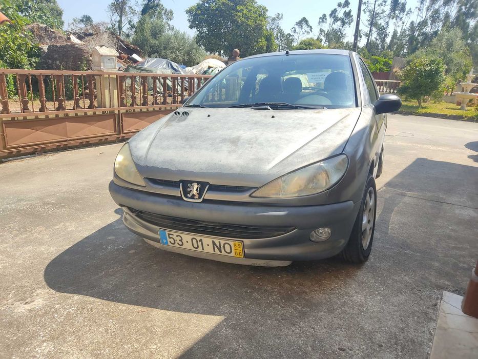 Peugeot 206 1.1 gasolina