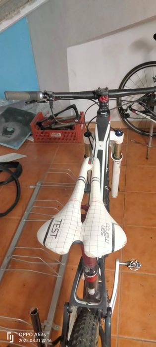 Bicicleta Cube suspensão total tamanho M