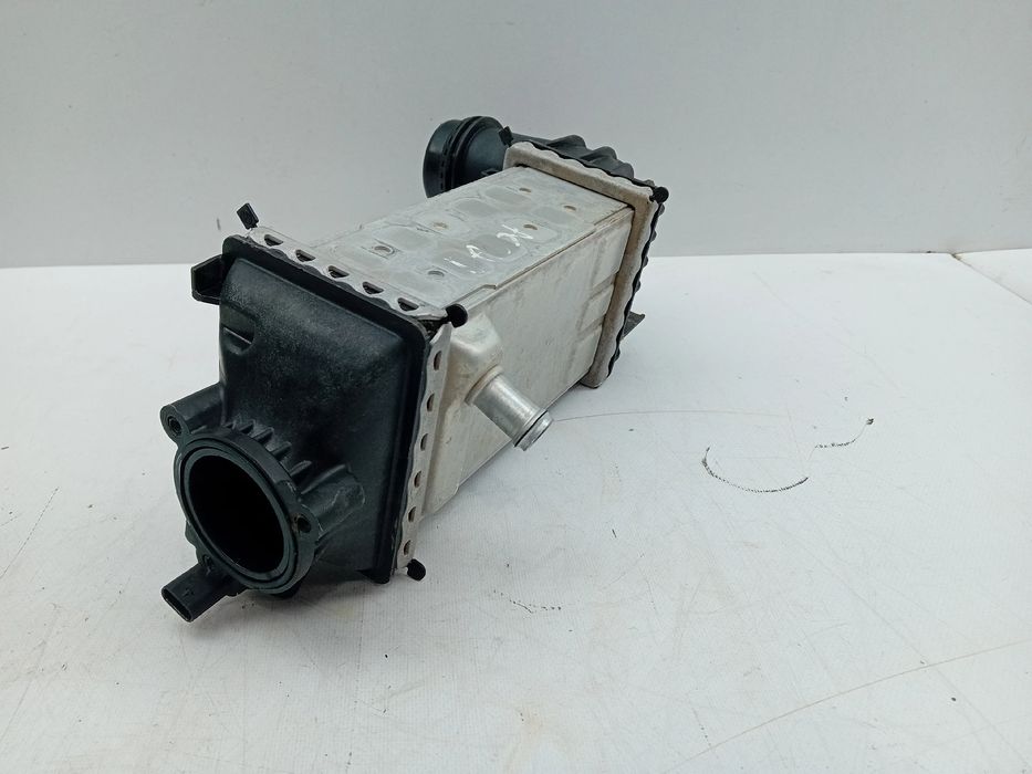 Radiador do intercooler VOLKSWAGEN T-Cross Vila Chã de Ourique • OLX.pt