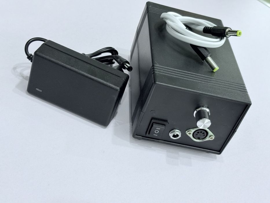 Повербанк для манікюра, фрезера і лампи 2 в 1 блок живлення