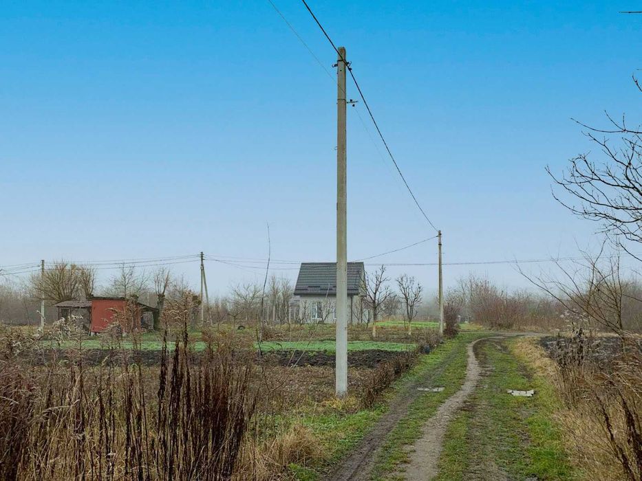 Земельна ділянка в Городку