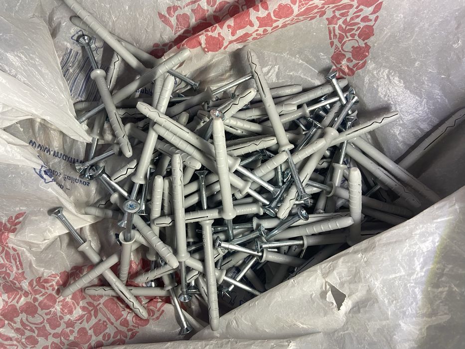 Дюбеля Сверла Шурупи Ленти