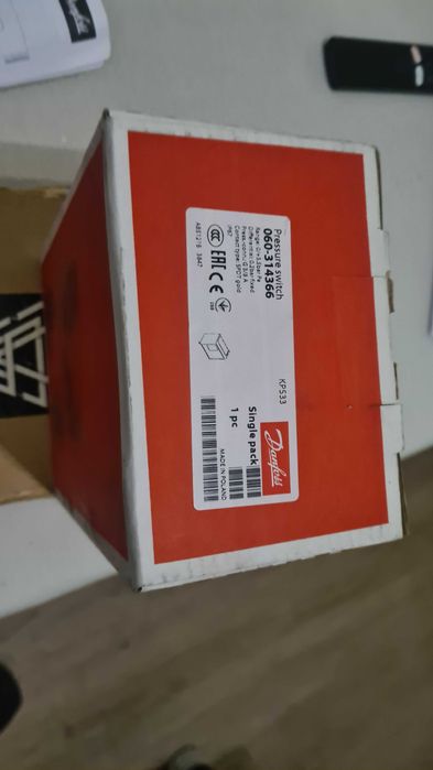 Wyłącznik ciśnieniowy Danfoss KPS 33 3/8"