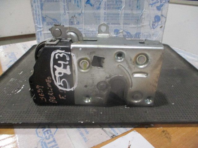 Fechadura / fecho porta frente direito CITROËN Berlingo Van (M_)