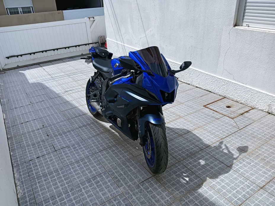 YAMAHA YZF R7 Icon Blue 2024 Matosinhos E Leça Da Palmeira • OLX.pt
