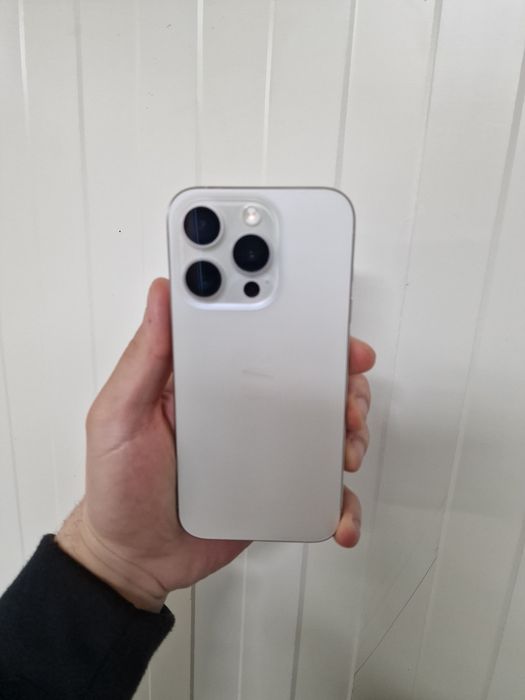 iPhone 15 Pro eSIM 128GB