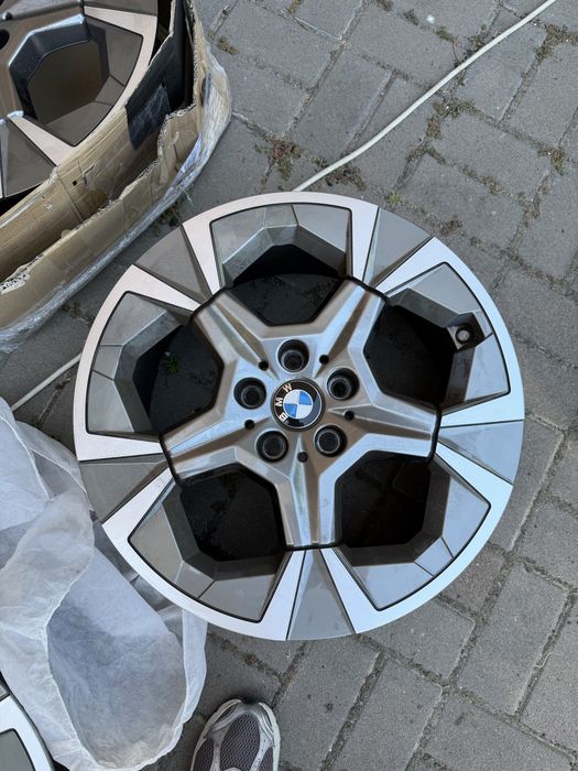 Диски bmw x1 u11 r18, 2024