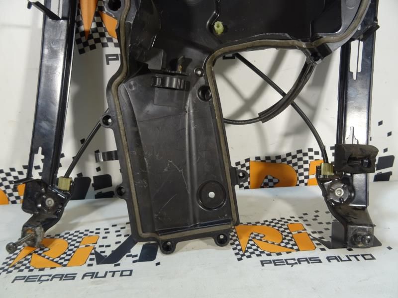 Elevador vidros frente direito SEAT Leon (1P1)