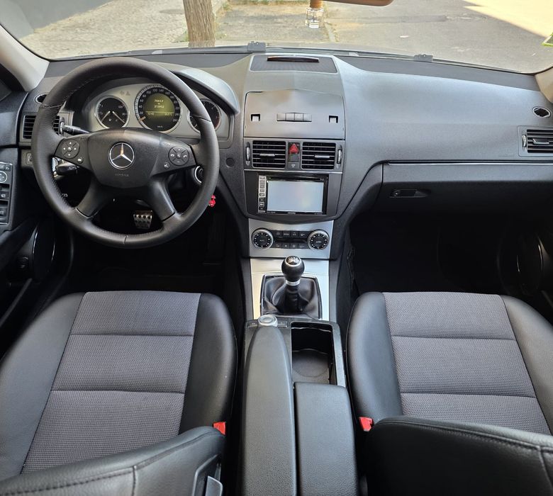 Mercedes benz  C 220 Cdi Avantgarde com 212 mil kms