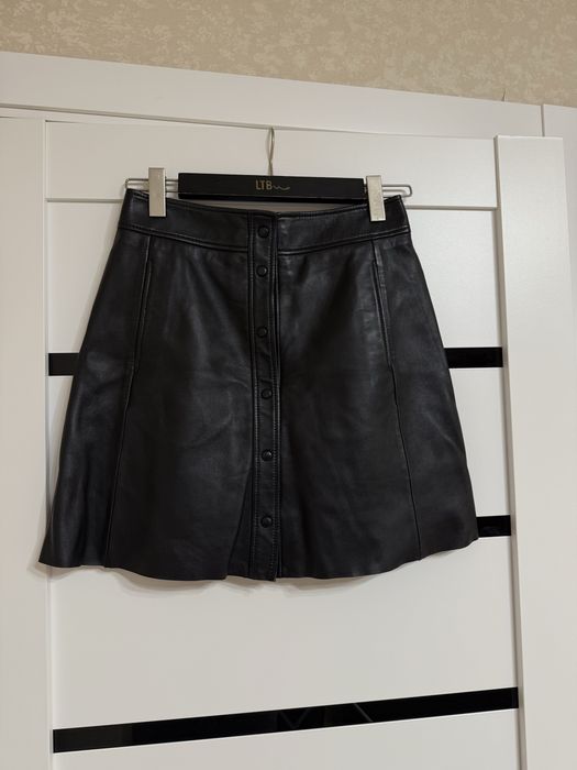Шкіряна спідниця Massimo Dutti