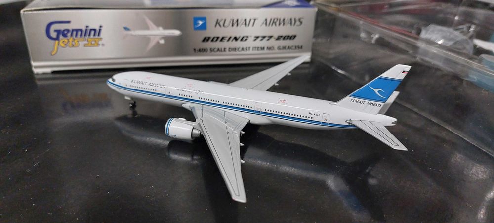 Avião Boeing Aviões Airbus escala 1/400 em Metal Varios Ver Fotos 07