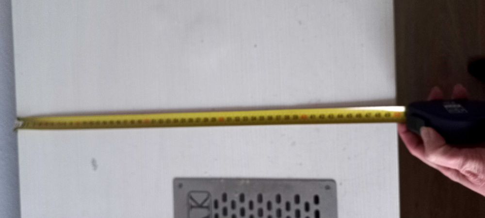 Stolik do robienia paznokci