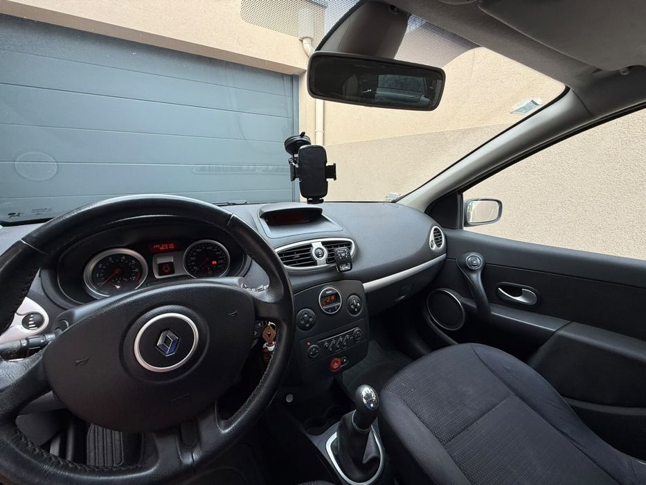 Renault clio 3 dymanique 1.2 16v 75cv - 5 portas - GPL