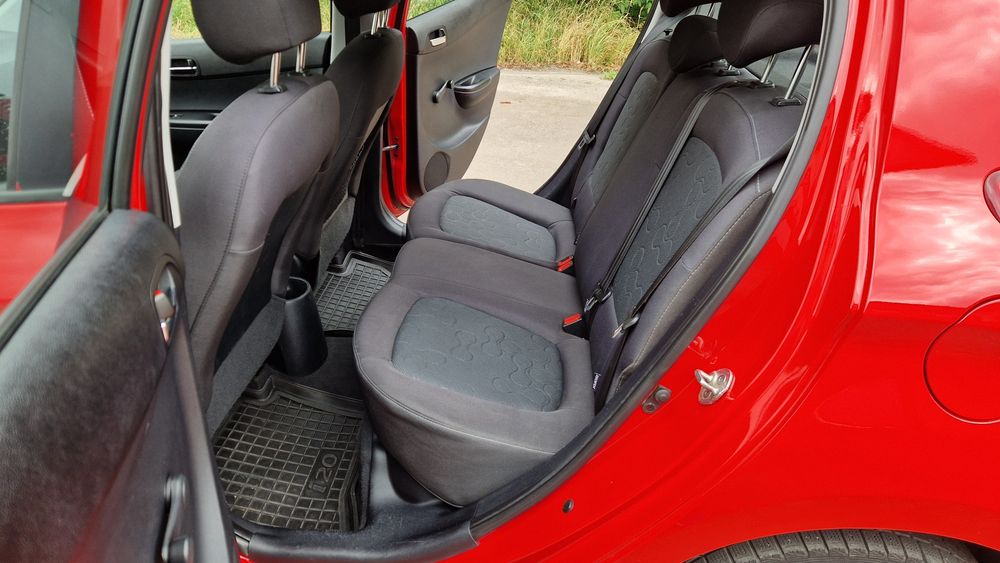 Hyundai i20 2009 VIN MALBB51SP9M042101 фото оголошення 9 з 24