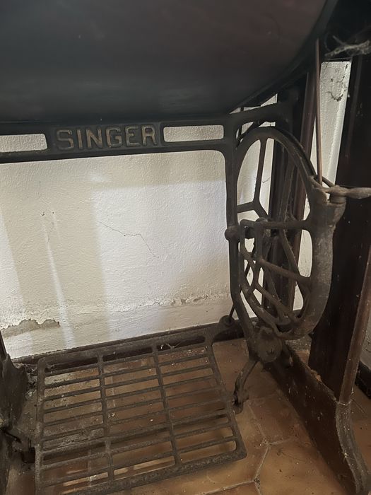 Maquina costura antiga SINGER