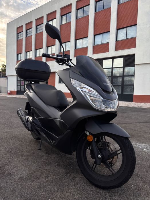 Honda PCX 125 2017 – 17.000 km