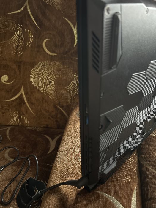 Msi katana GF76 na części