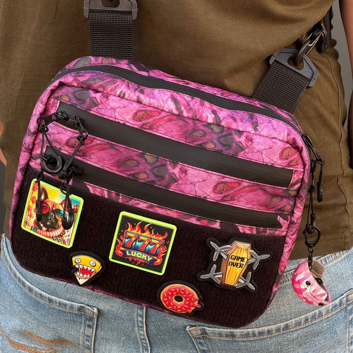 Женская сумка через плечо кросс боди / тактическая сумка мессенджер