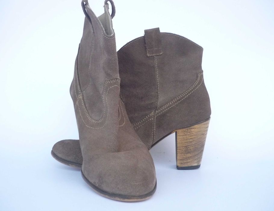 Botki Kickers zamszowe rozm.38