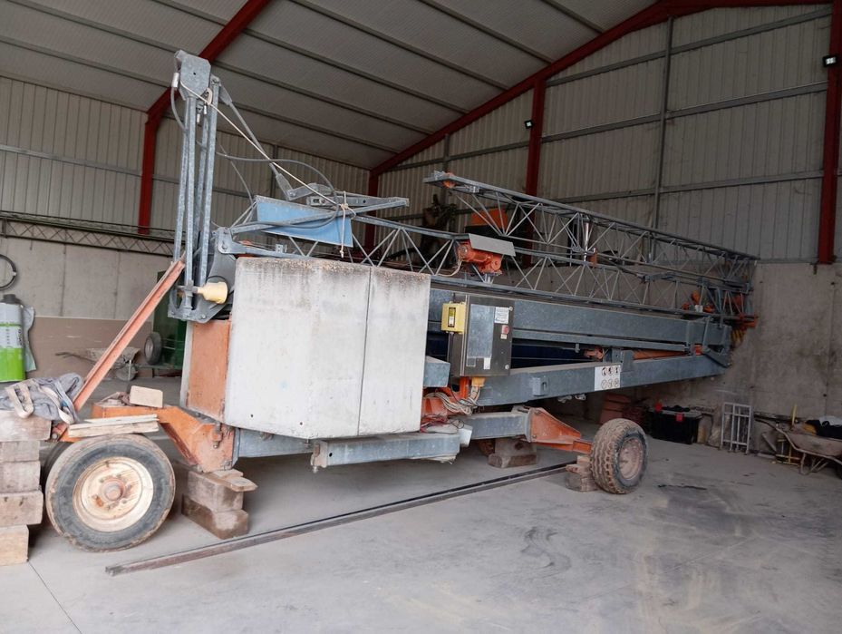 Grua automontante hidraulica