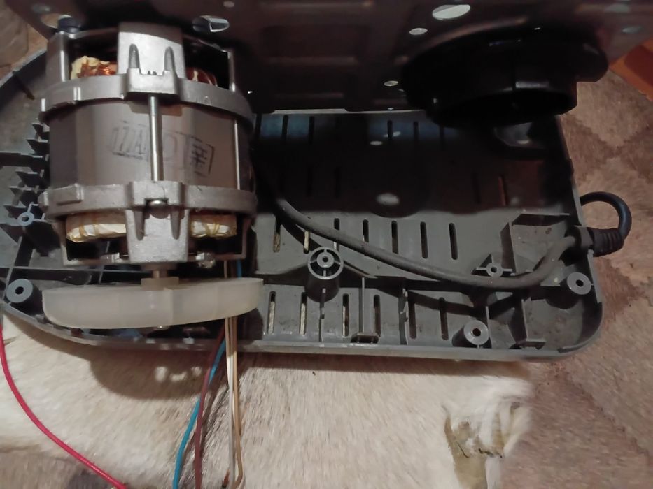 Хлебопечка  LG мотор двигатель привод Ведра