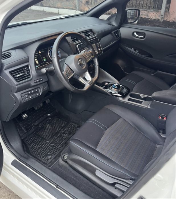 Оренда Nissan Leaf 62