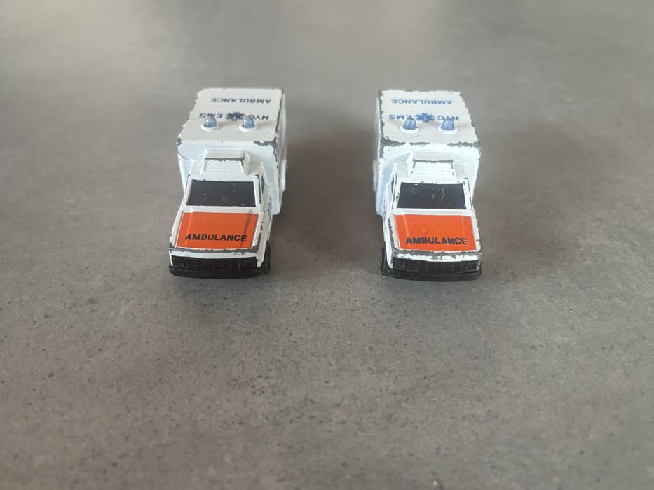 Resoraki Majorette 2X Ambulance Ambulans