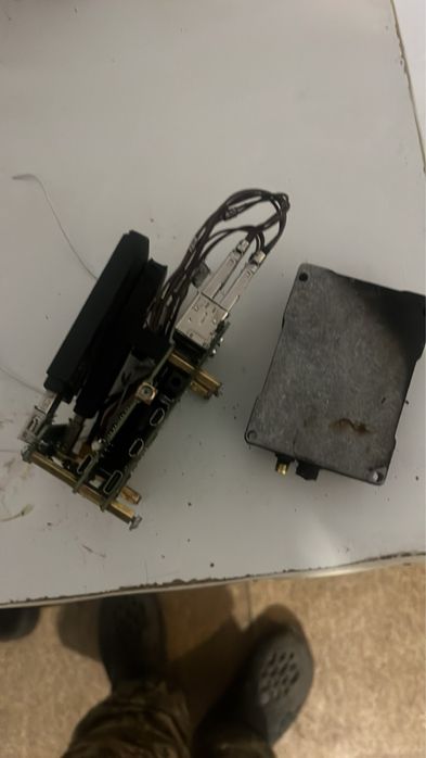 Двигун авіамодельний повної комплектації б/у ідеальний робочий стан