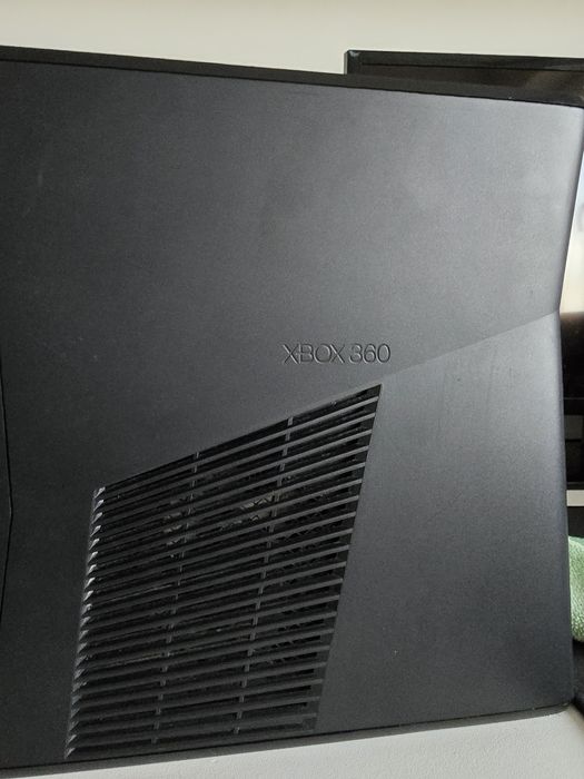 Xbox 360 S sem HD
