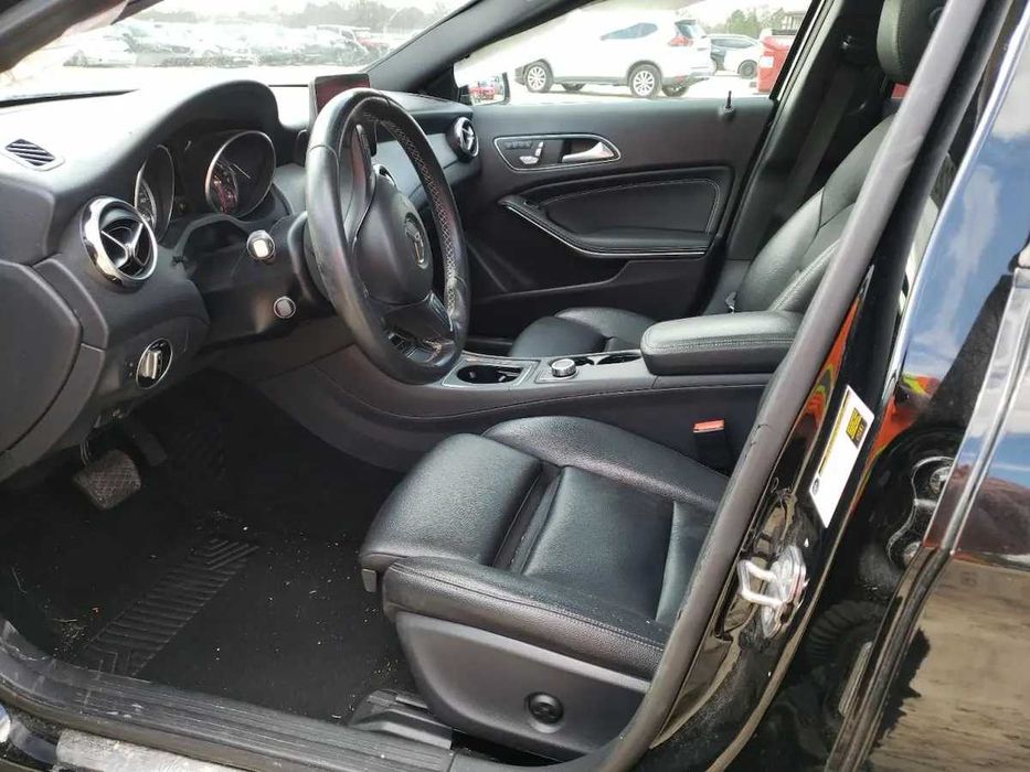 Бампер Mercedes GLA розборка мерс шрот