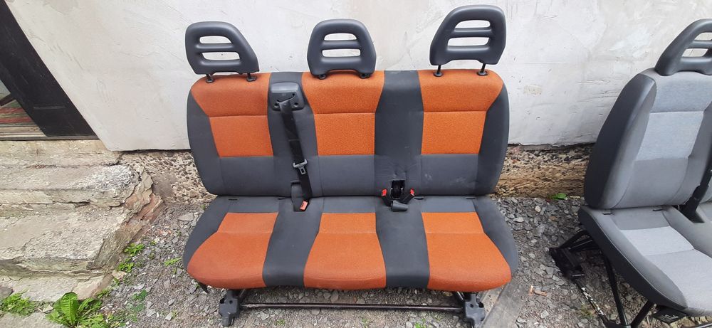 Сідушки для буса