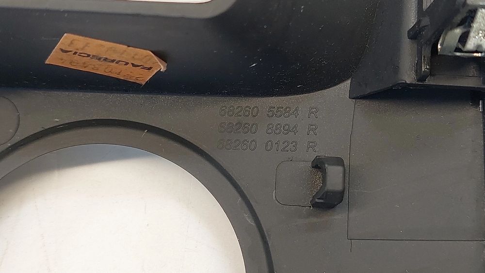 Moldura da consola central / rádio / aro RENAULT Kangoo (KW0/1_)