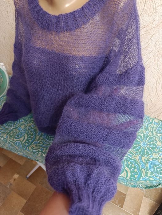 Вяжу на заказ спицами любые вещи.