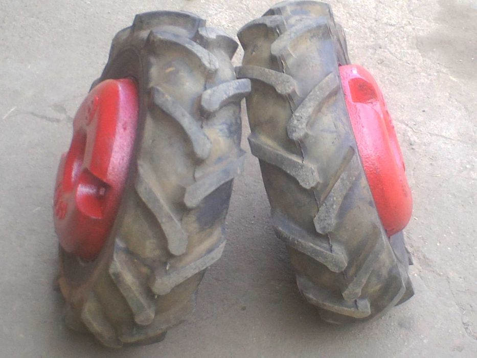 par de rodas com pesos para motocultivador
