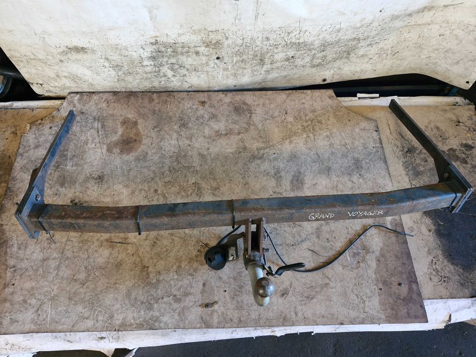 Engate Gancho Reboque Chrysler Grand Voyager 2010