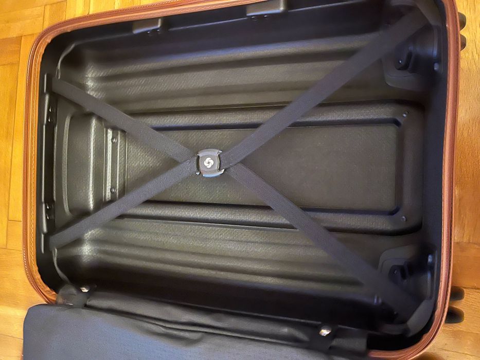 Samsonite Lite-Cube Dlx walizka średnia