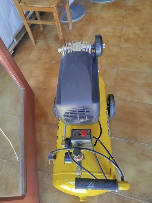 Vendo compressor da setatl novo por já não precisar dele