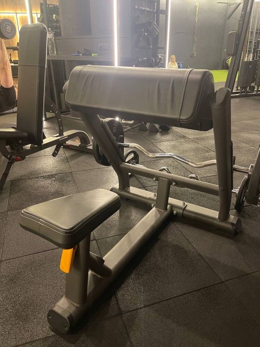 Силовые тренажеры Precor , Жим ногами , Гиперэкстензия жим лежа