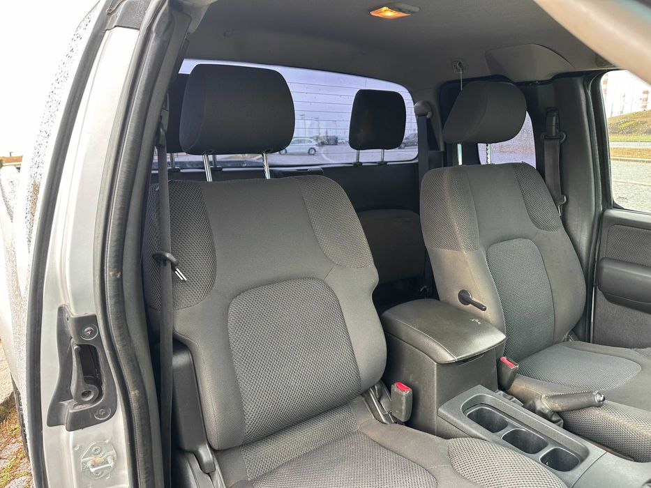 Nissan Navara D40 2.5 dCi King Cab 174 cv