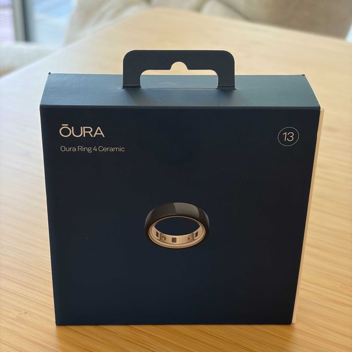 Oura Ring 4 Ceramic Black, розмір 13
