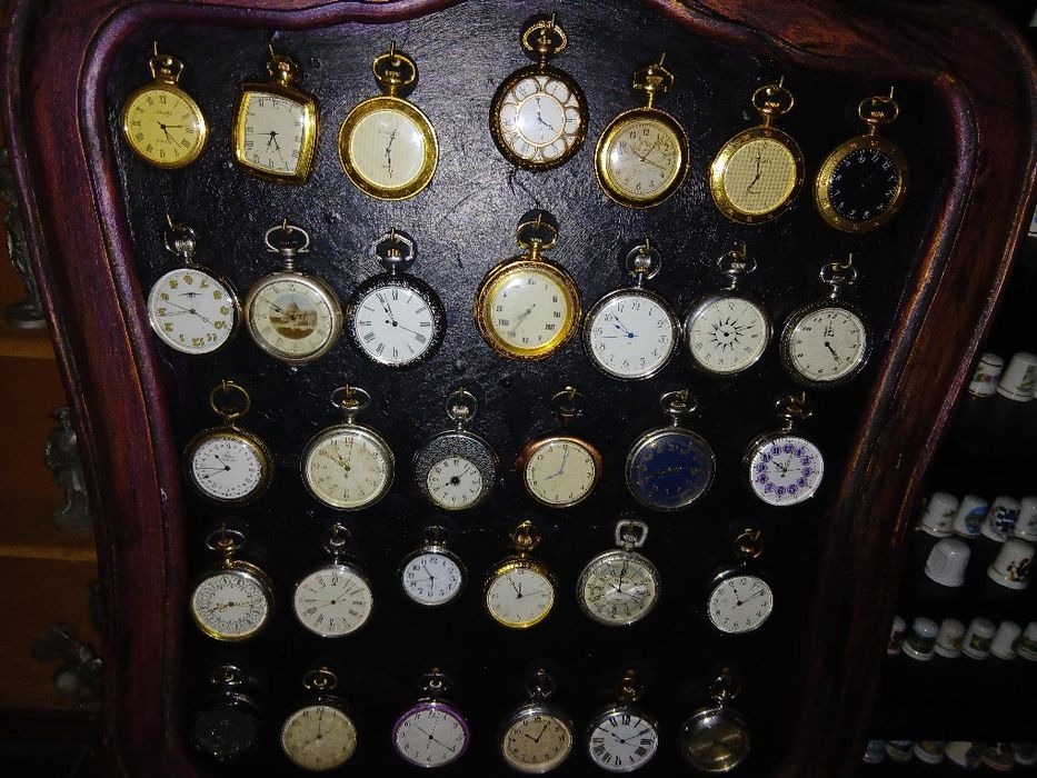 Coleção 70 Relógios de bolso  novos por 700 €