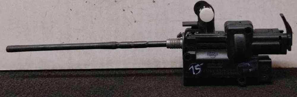 Fecho de deposito de combustível 8200312600 - RENAULT CLIO III