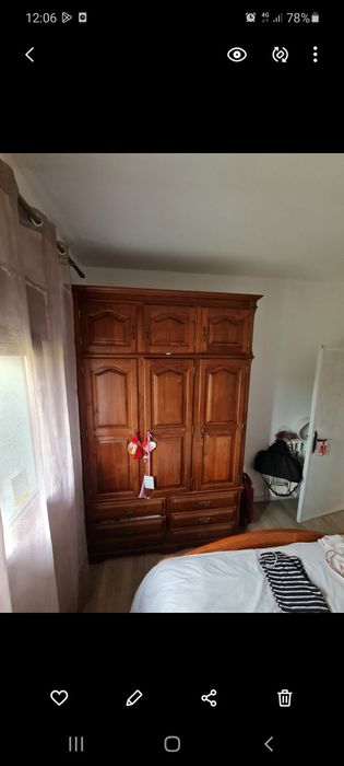 Vendo 2 roupeiros
