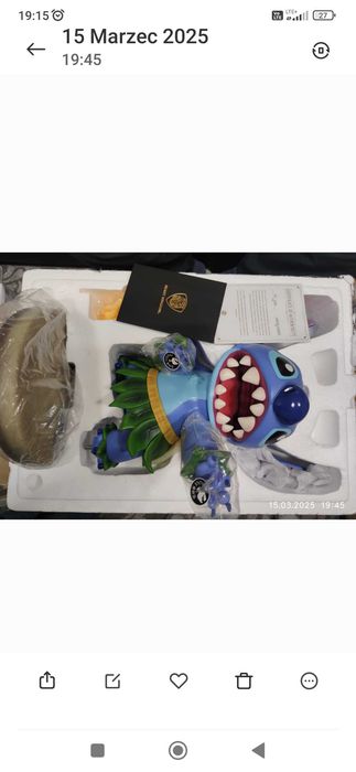 Stitch hula statuetka