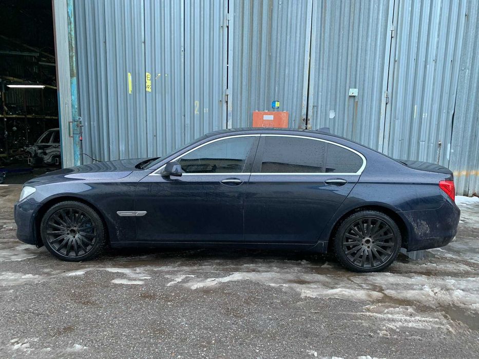 Розборка BMW 7 F01 Четверть N57D30A Двигун! Все в наявності! БМВ 7 Ф01