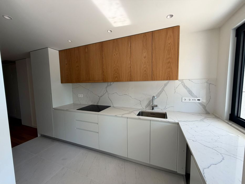 Alugo apartamento