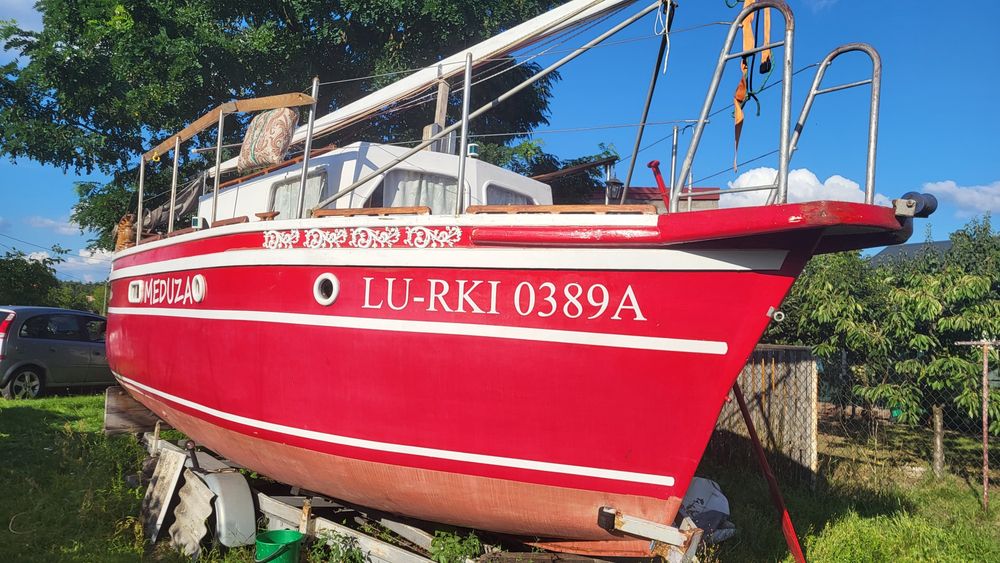 Jacht drewniany długość 7.5 m